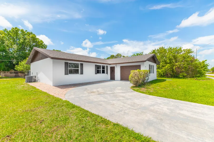 550 SW Prima Vista Boulevard, Port Saint Lucie, FL 34983 - #2