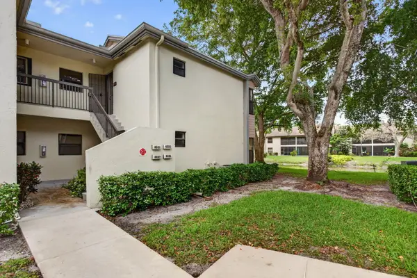 4500 Carambola Circle S #27305, Coconut Creek, FL 33066