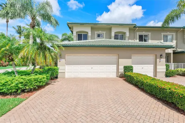 7940 Exeter Circle E #201, Tamarac, FL 33321