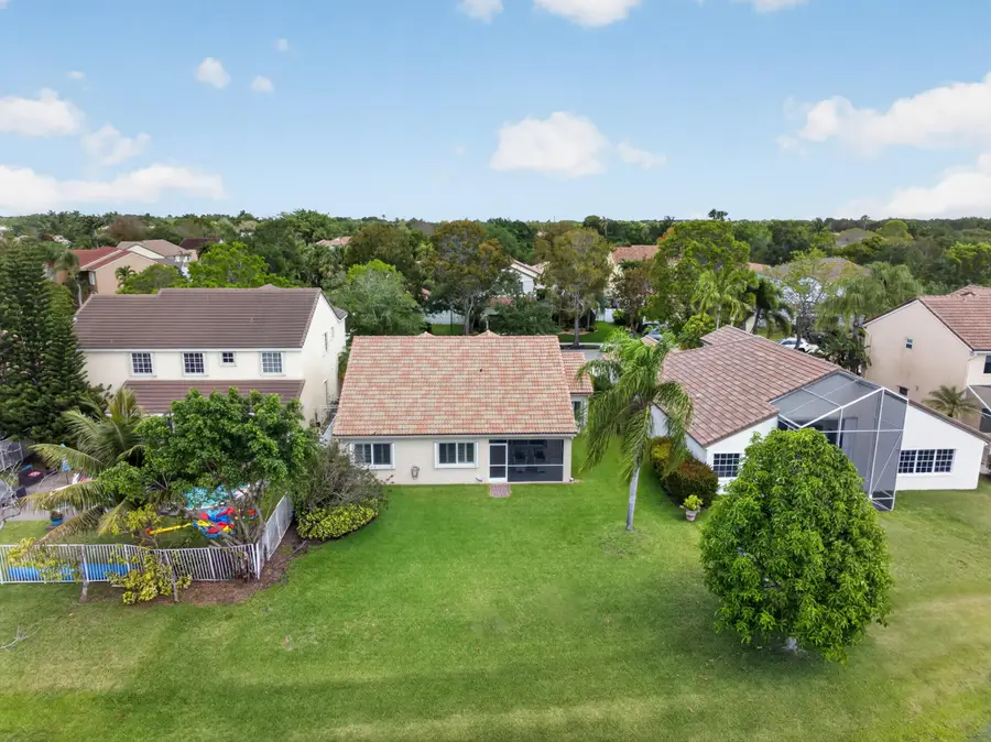 197 Cameron Drive, Weston, FL 33326 - #3