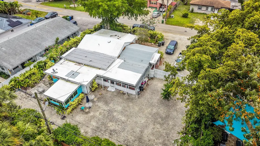 1005 NE 17th Street, Fort Lauderdale, FL 33305 - #3