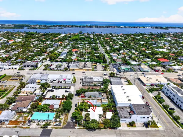 424 Oxford Street, West Palm Beach, FL 33405