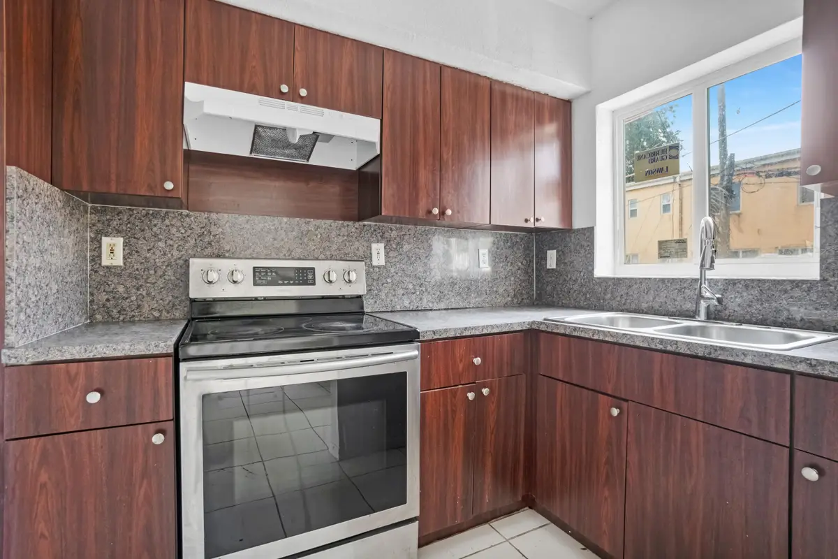 306 NW 84th Terrace #306, Miami, FL 33150 - #1