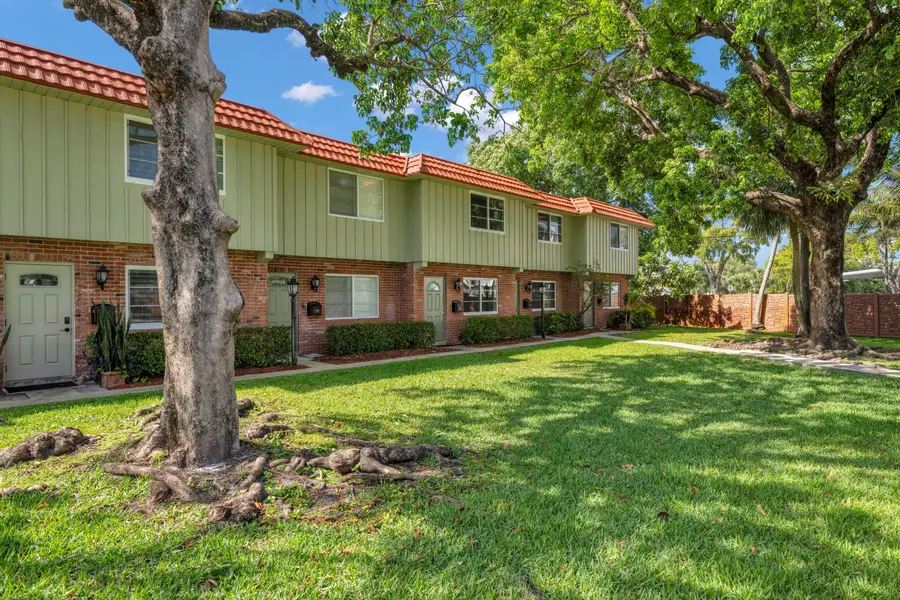 16 NE 20th Court #B8, Wilton Manors, FL 33311 - #2