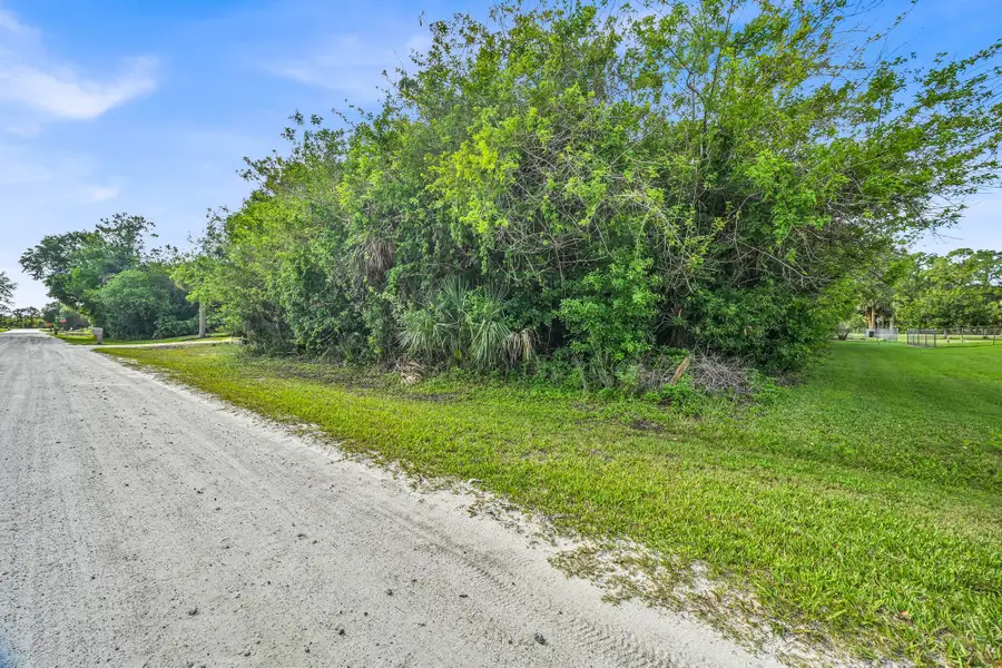 9145 86th Street, Vero Beach, FL 32967 - #2