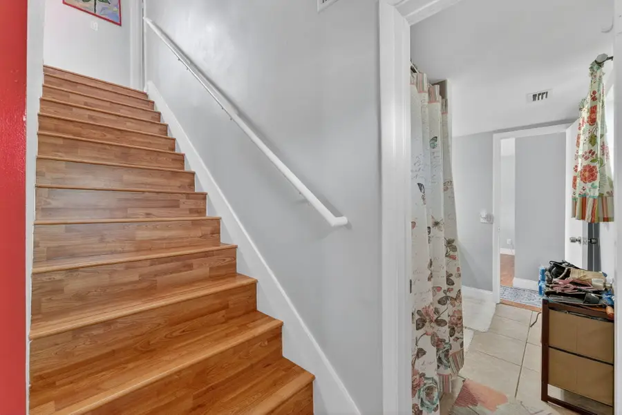 1380 NE 40th Drive, Oakland Park, FL 33334 - #2