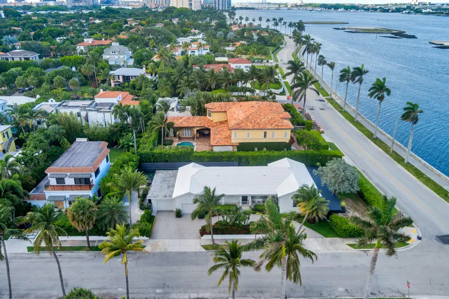 185 Almeria Road, West Palm Beach, FL 33405 - #2
