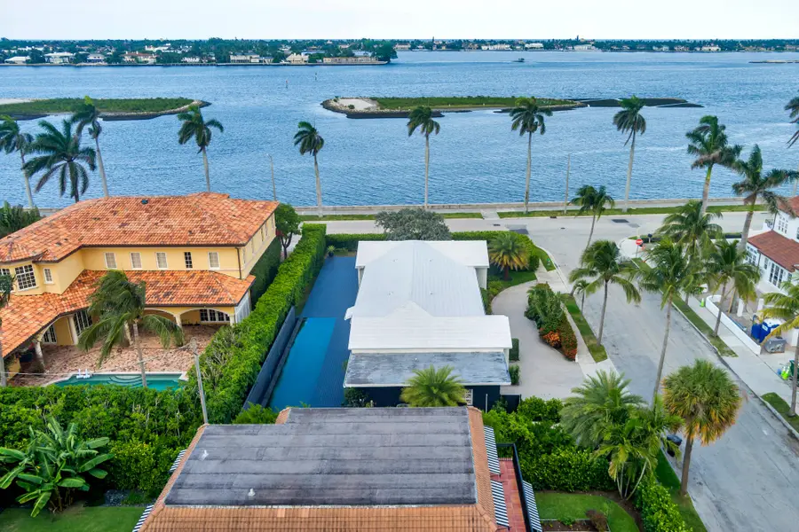 185 Almeria Road, West Palm Beach, FL 33405 - #3
