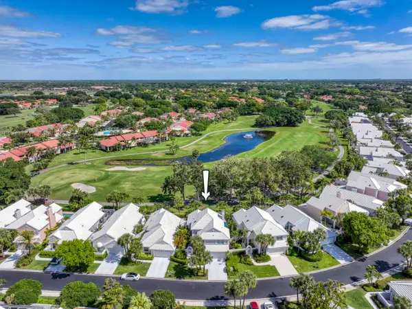 16 Windsor Lane, Palm Beach Gardens, FL 33418