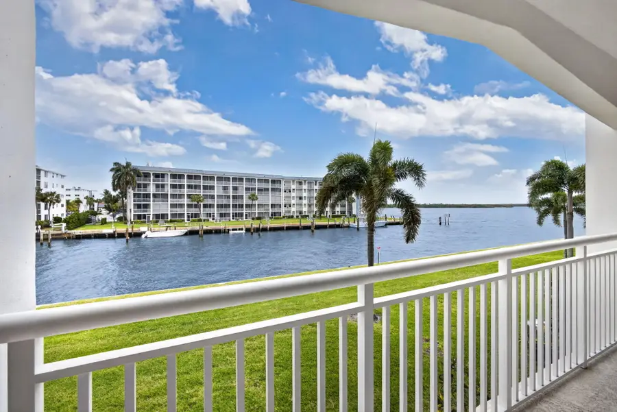 111 Shore Court #206, North Palm Beach, FL 33408 - #2