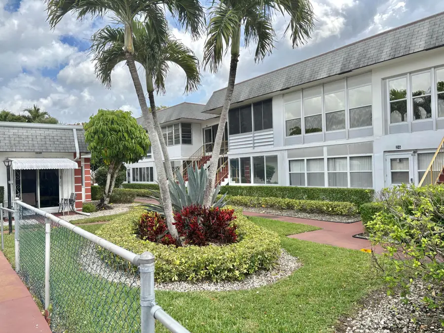 30 Plymouth C, West Palm Beach, FL 33417 - #2