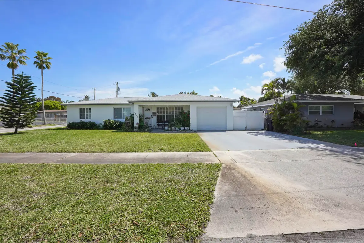 1737 N 14th Avenue N, Lake Worth Beach, FL 33460 - #1