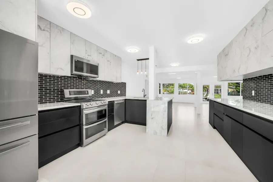 3470 NW 21st Avenue, Oakland Park, FL 33309 - #3