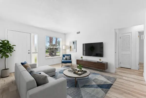 308 Stillwater Drive, Jupiter, FL 33458