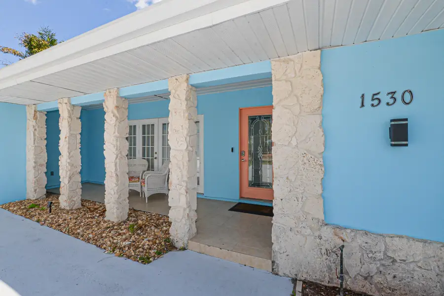 1530 SE Sunshine Avenue, Port Saint Lucie, FL 34952 - #3