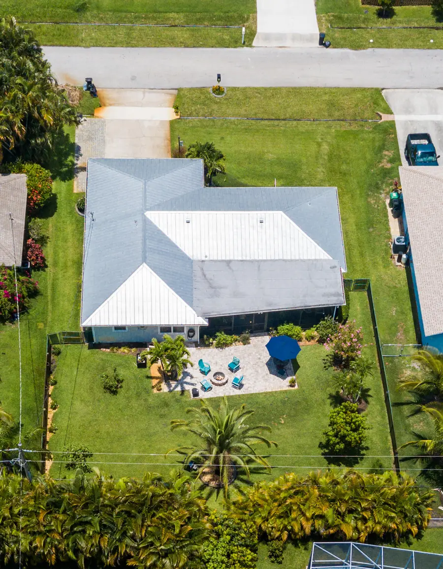 1172 SE Menores, Port Saint Lucie, FL 34952 - #2