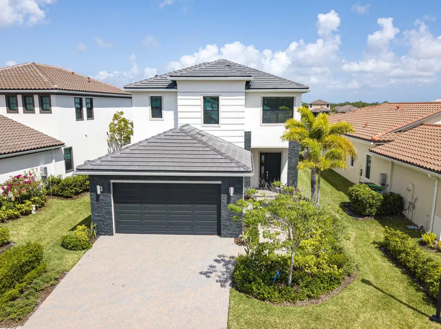 537 SE Fascino Circle, Port Saint Lucie, FL 34984 - #2