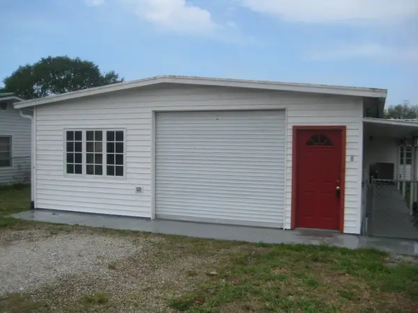 1096 8th Street, Okeechobee, FL 34974