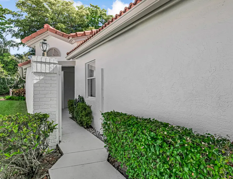 9758 Harbour Lake Circle, Boynton Beach, FL 33437 - #2