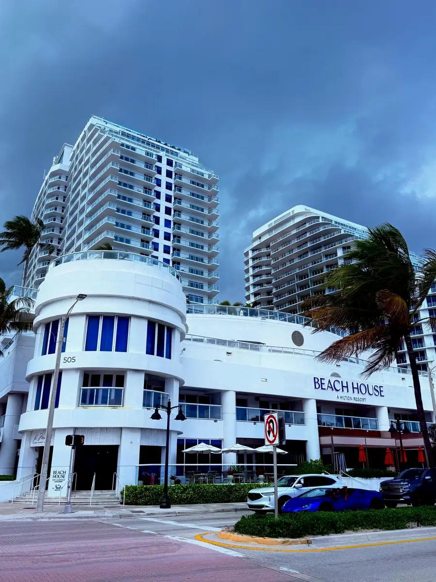 505 N Fort Lauderdale Beach Boulevard #1817, Fort Lauderdale, FL 33304 - #2