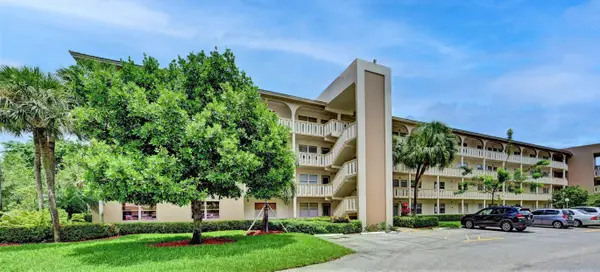 2504 Antigua Terrace #A1, Coconut Creek, FL 33066