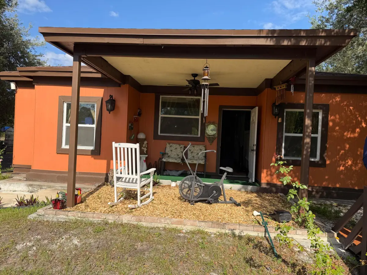235 N Sendero Street, Clewiston, FL 33440 - #1