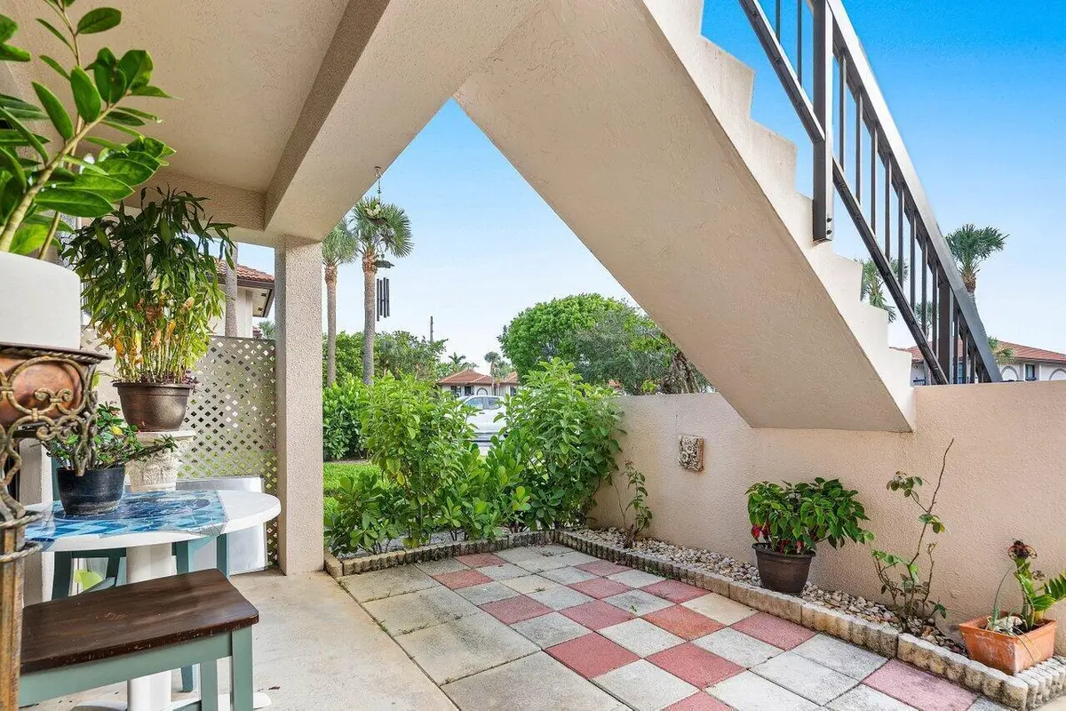 5200 E Club Circle #106, Boca Raton, FL 33487 - #1