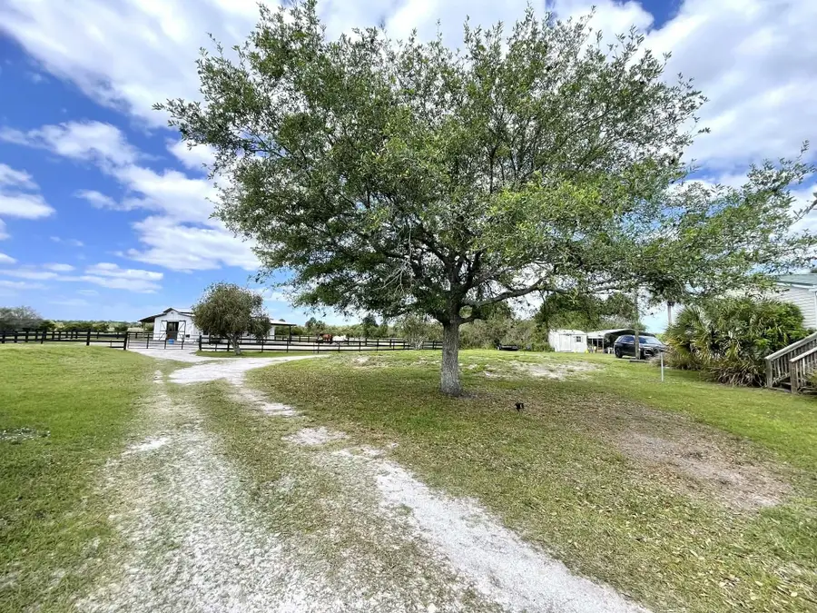 8121 NW 58th Lane, Okeechobee, FL 34972 - #3