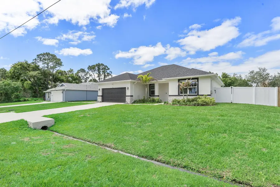 532 SW Sansom Lane, Port Saint Lucie, FL 34953 - #3