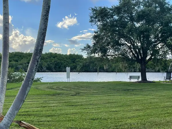 3500 S Kanner Highway #101, Stuart, FL 34994