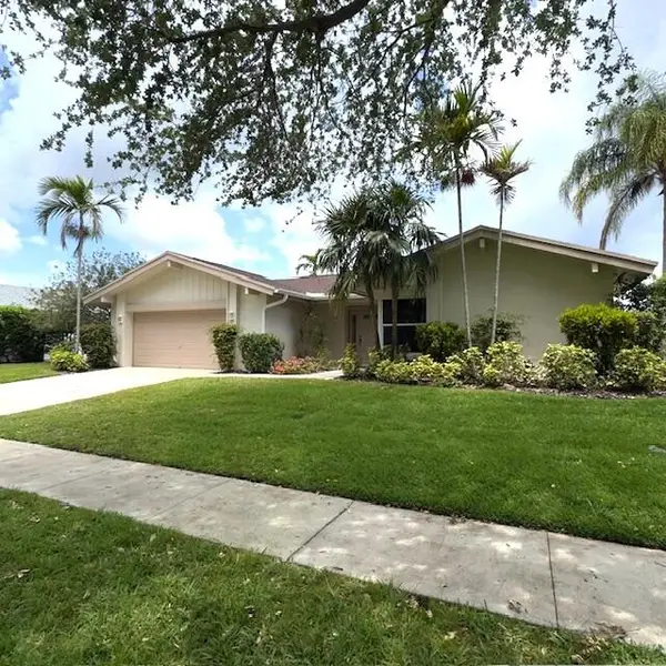 2585 NW 31st Street, Boca Raton, FL 33434