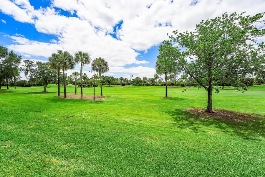 136 Coral Cay Drive, Palm Beach Gardens, FL 33418 - #2