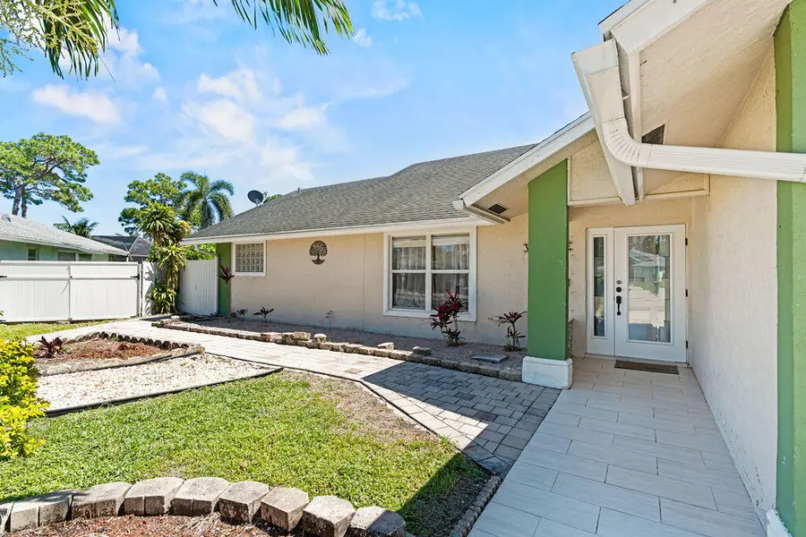 4240 Pine Glades Road, West Palm Beach, FL 33406 - #2