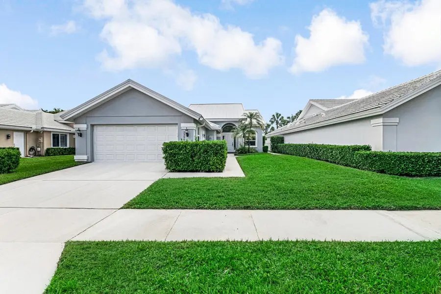 2390 Saratoga Bay Drive, West Palm Beach, FL 33409 - #2