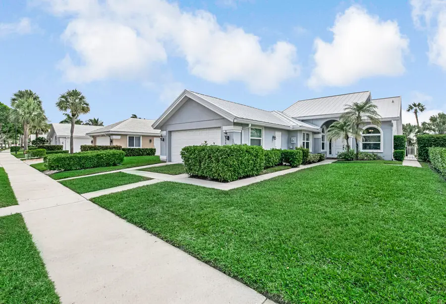 2390 Saratoga Bay Drive, West Palm Beach, FL 33409 - #3