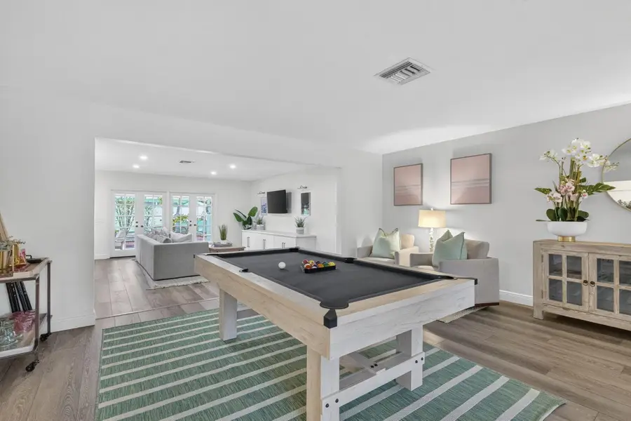 903 SW 28th Avenue, Boynton Beach, FL 33435 - #2