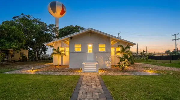 517 Sunrise Court, Lake Worth Beach, FL 33460