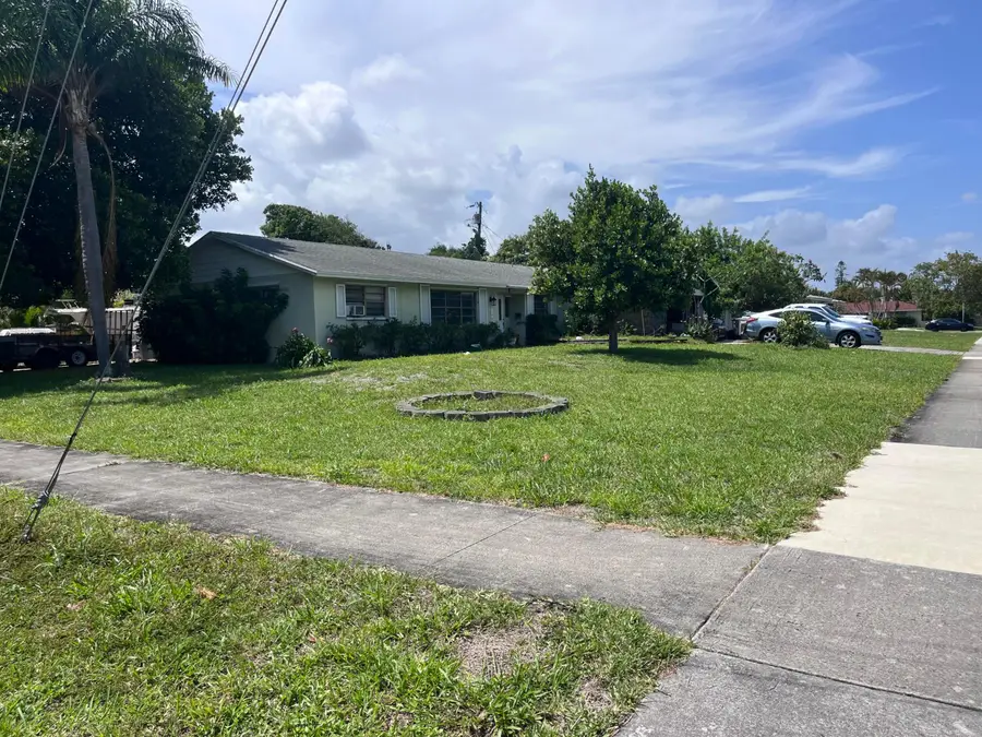 1400 Flagler Boulevard, Lake Park, FL 33403 - #2