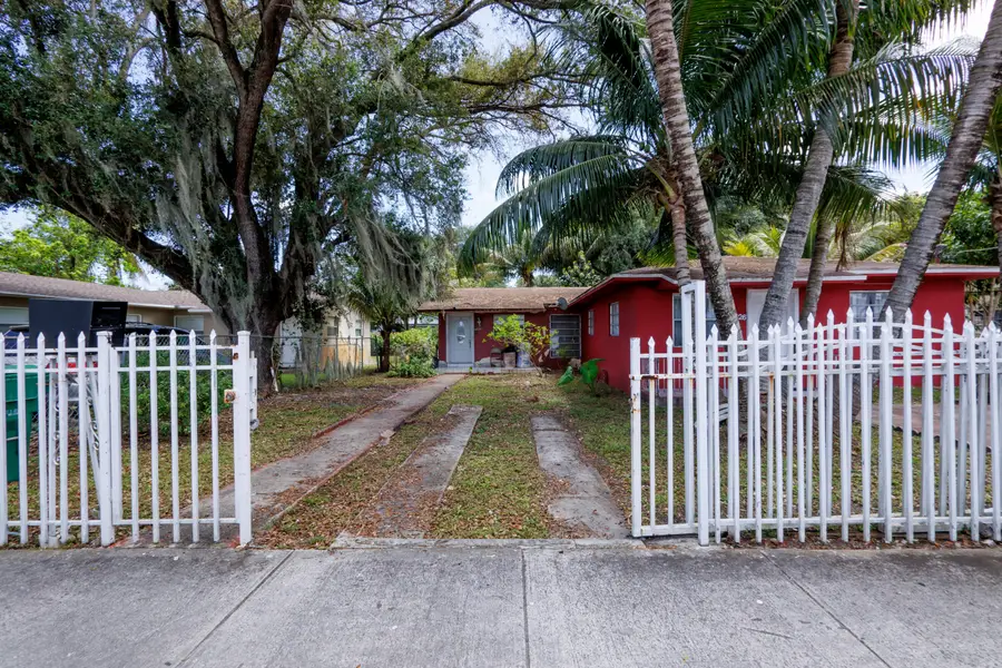 426 NE 166th Street #2, North Miami Beach, FL 33162 - #3