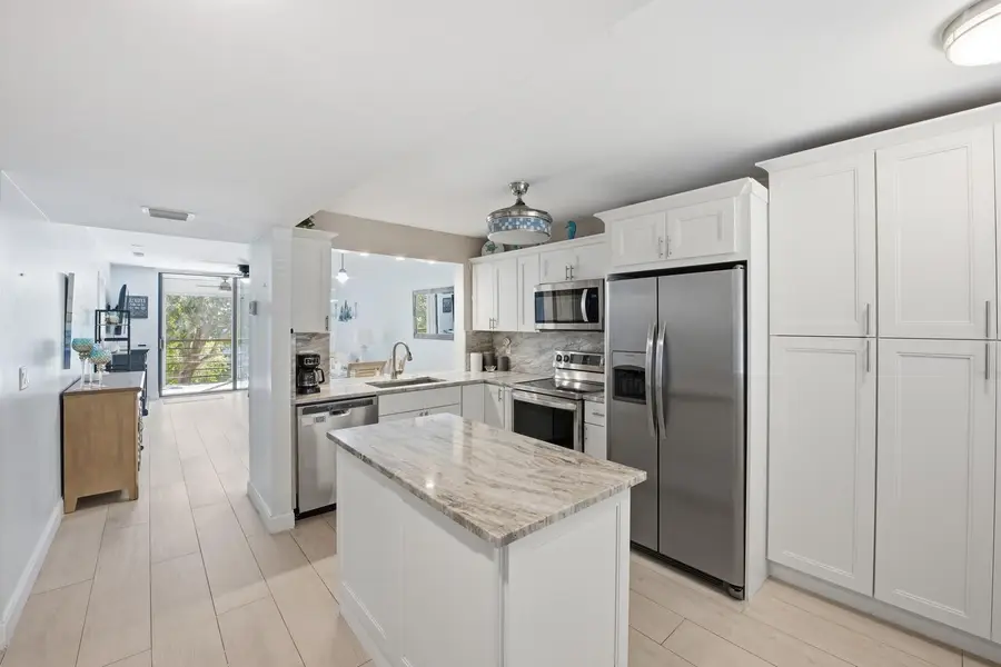 3138 Via Poinciana #306, Lake Worth, FL 33467 - #3