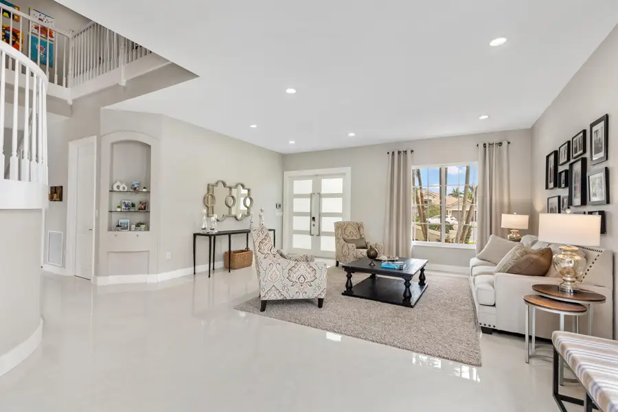 19132 Streamside Court, Boca Raton, FL 33498 - #3