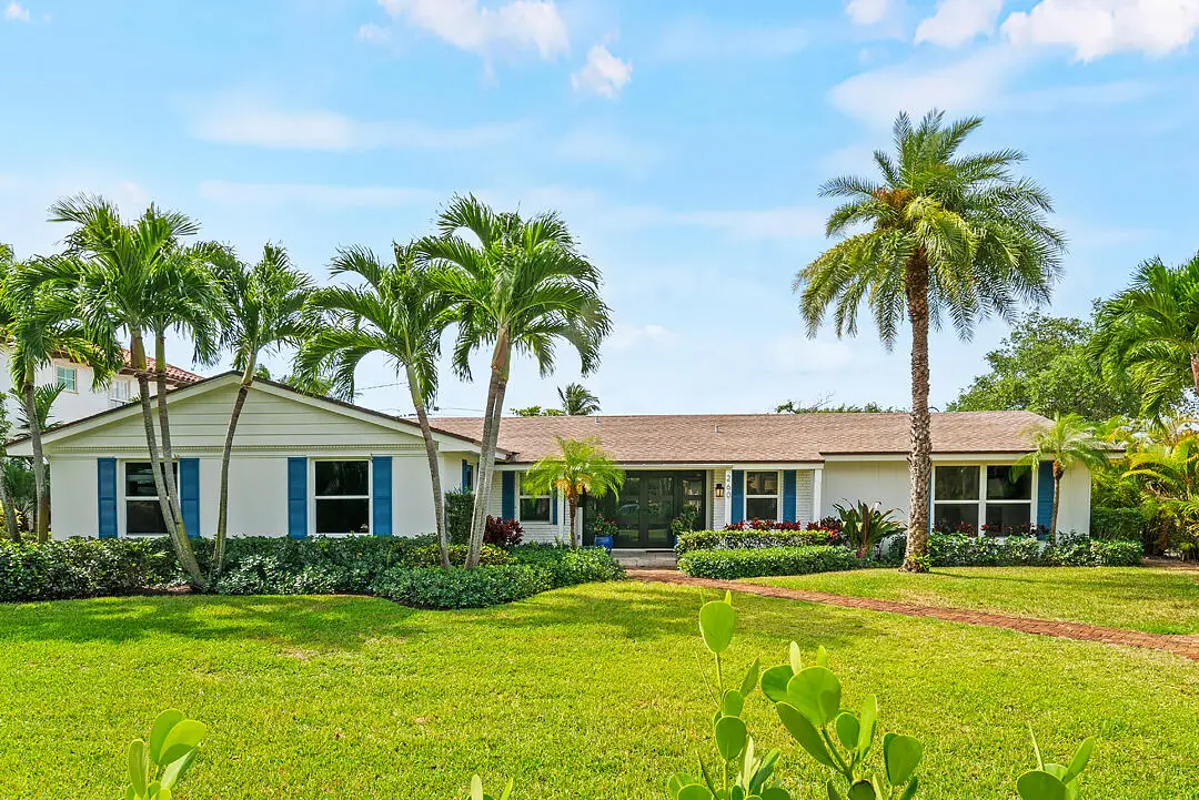 260 E Lakewood Road, West Palm Beach, FL 33405 - #1