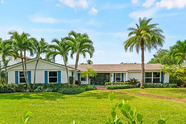 260 E Lakewood Road, West Palm Beach, FL 33405