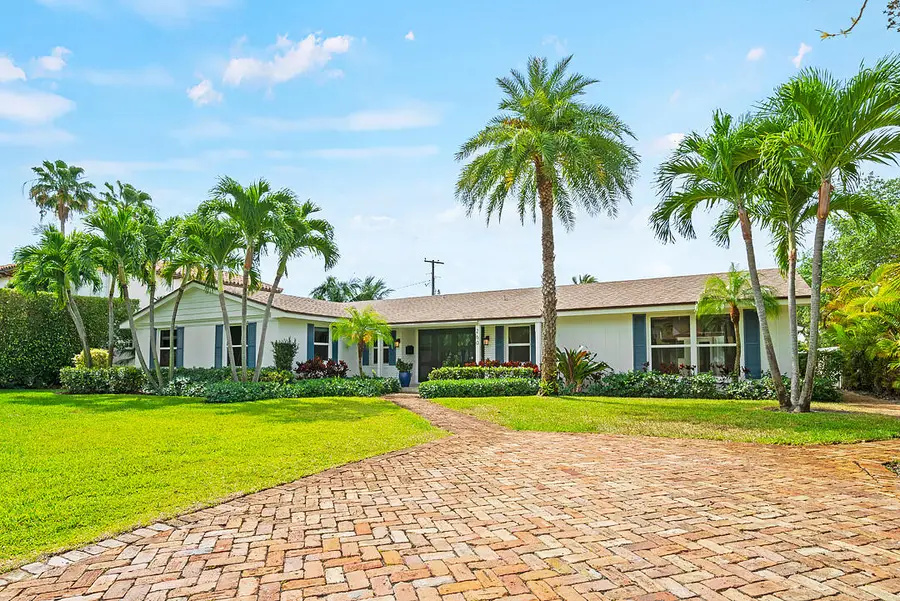 260 E Lakewood Road, West Palm Beach, FL 33405 - #2