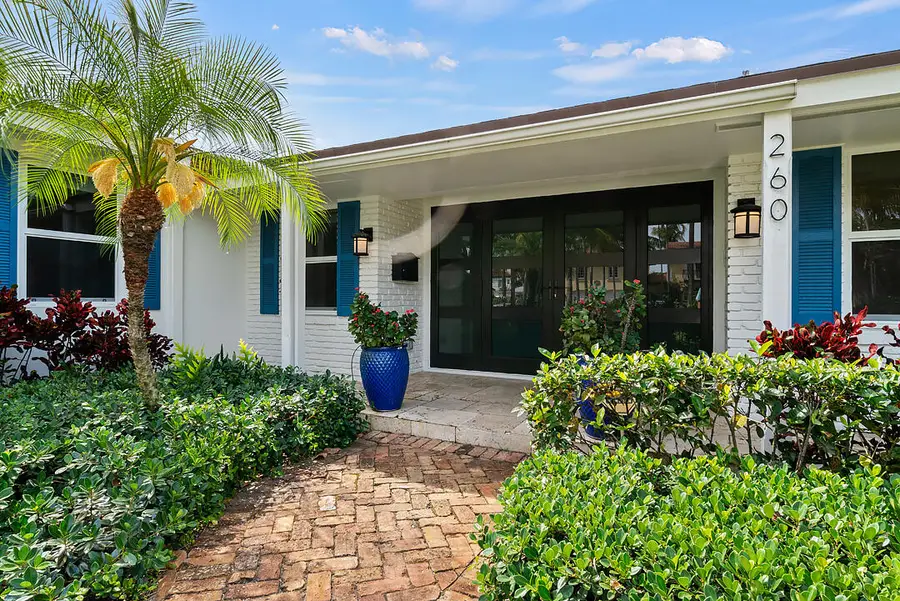 260 E Lakewood Road, West Palm Beach, FL 33405 - #3