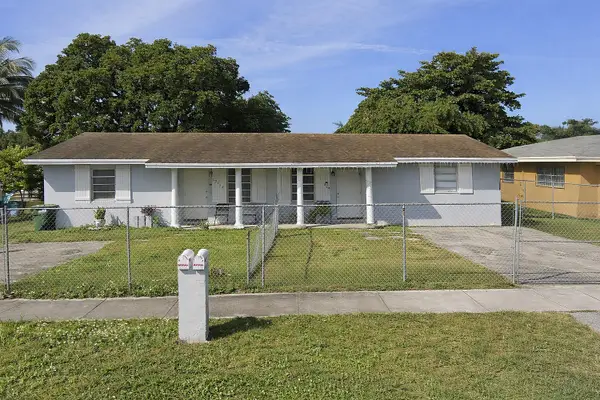 19110 SW 113th Place, Miami, FL 33157