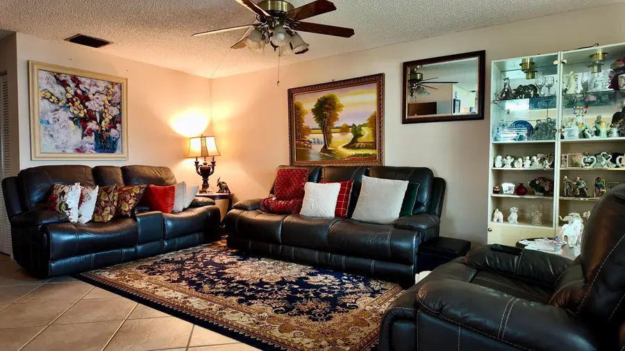 1061 NW 85th Terrace, Plantation, FL 33322 - #3