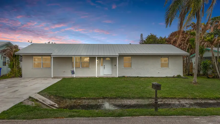 1741 SE Jackson Street, Stuart, FL 34997 - #2