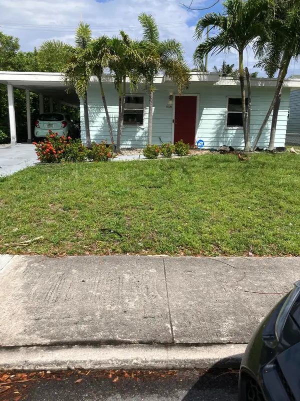 908 S K Street, Lake Worth Beach, FL 33460