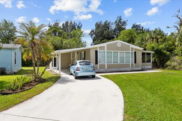 5683 Hemingway Court, Fort Pierce, FL 34982